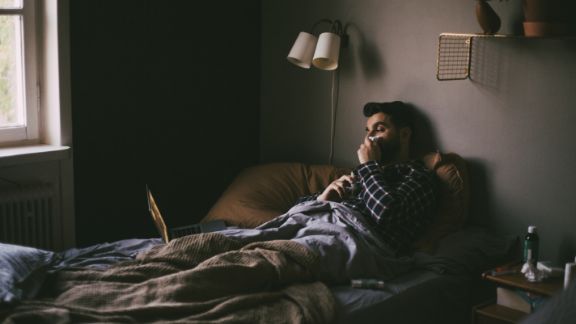 Mand_syg_i_sengen_text-image-50_50_576x324