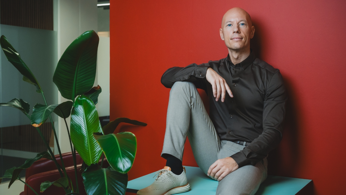 Header-til-portraetside_1200x675_Darije
