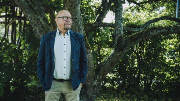 KlausNielsen_article-card_576x324