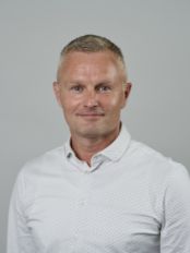 KimVestergaard_person-card_174x232