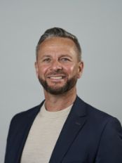 RobertSteenJohansen_person-card_174x232