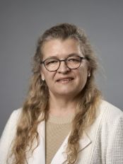 BenteStrygerHansen_person-card_174x232