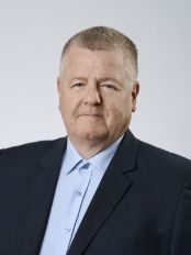 AllanPetersen_person-card_174x232