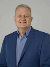 KimMLarsenWEB-personcard_174x232