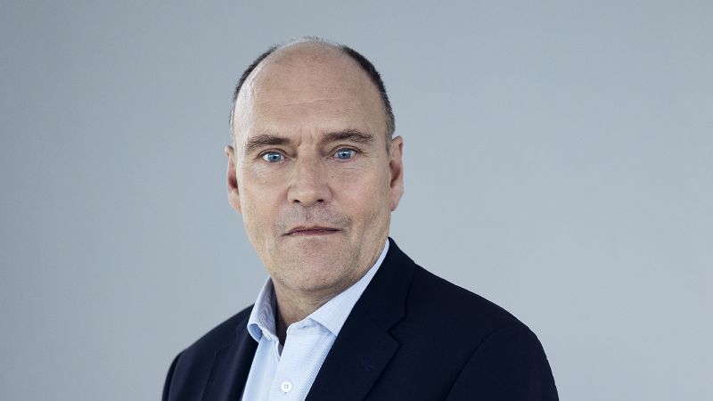 Kim_Moeller_Laursen_bio-header_800x450_pressebillede