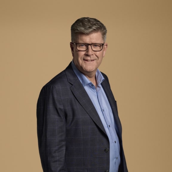 Lars_andersen_contact-banner_576x576