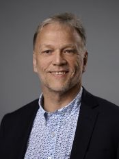 LarsJensen_person-card_174x232