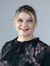 Mette_hoerdum_person-card_174x232