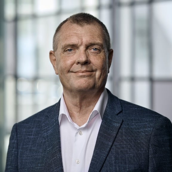 Torkild_Justesen_contact-banner_576x576