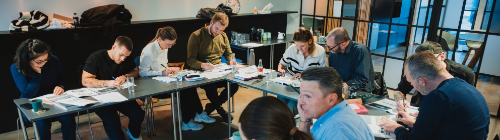 Kursister-laver-opgaver--Expand-box---576x162