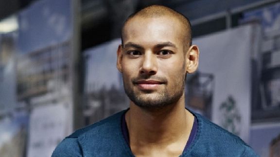 Mand_paa_kontor_article-card_576x324